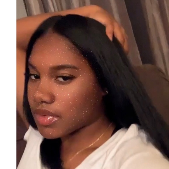 Meet your Posher, Amanda - Picture 1 of 1